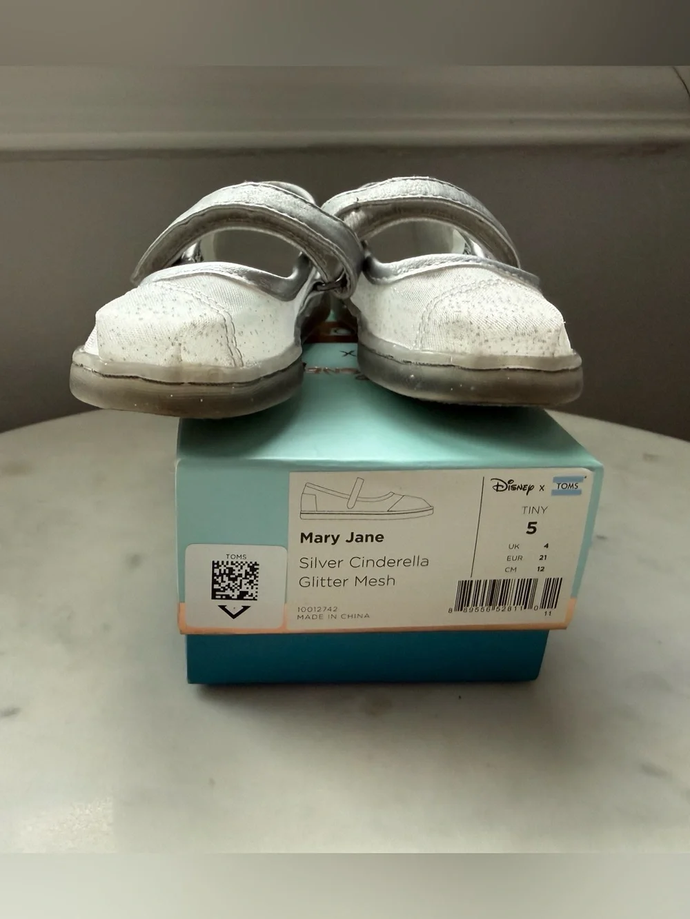 Disney x TOMS Mary Jane Silver Cinderella Glitter Mesh Shoes